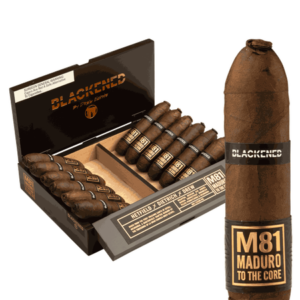 blackened by drew estate flying pig / 4 x 60