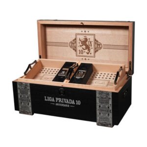 cigar humidors liga privada humidor set + savage feast / 5.37 x 60