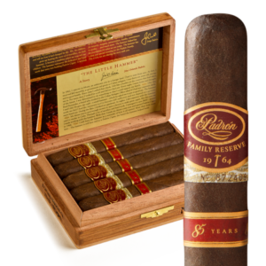 padron family reserve 85 years maduro / 5.25 x 50